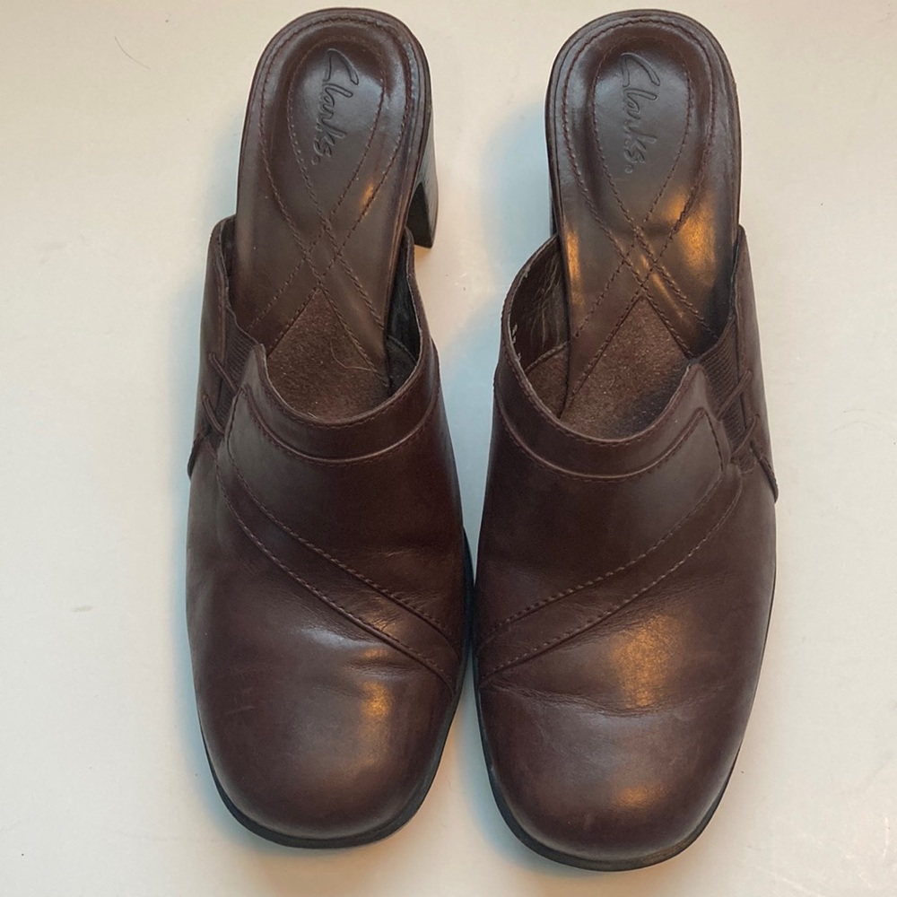 Clark’s brown mule